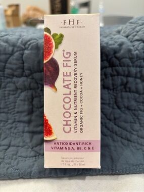 FarmHouse Fresh Chocolate Fig Vitamin Recovery Serum New Sealed Face Serum